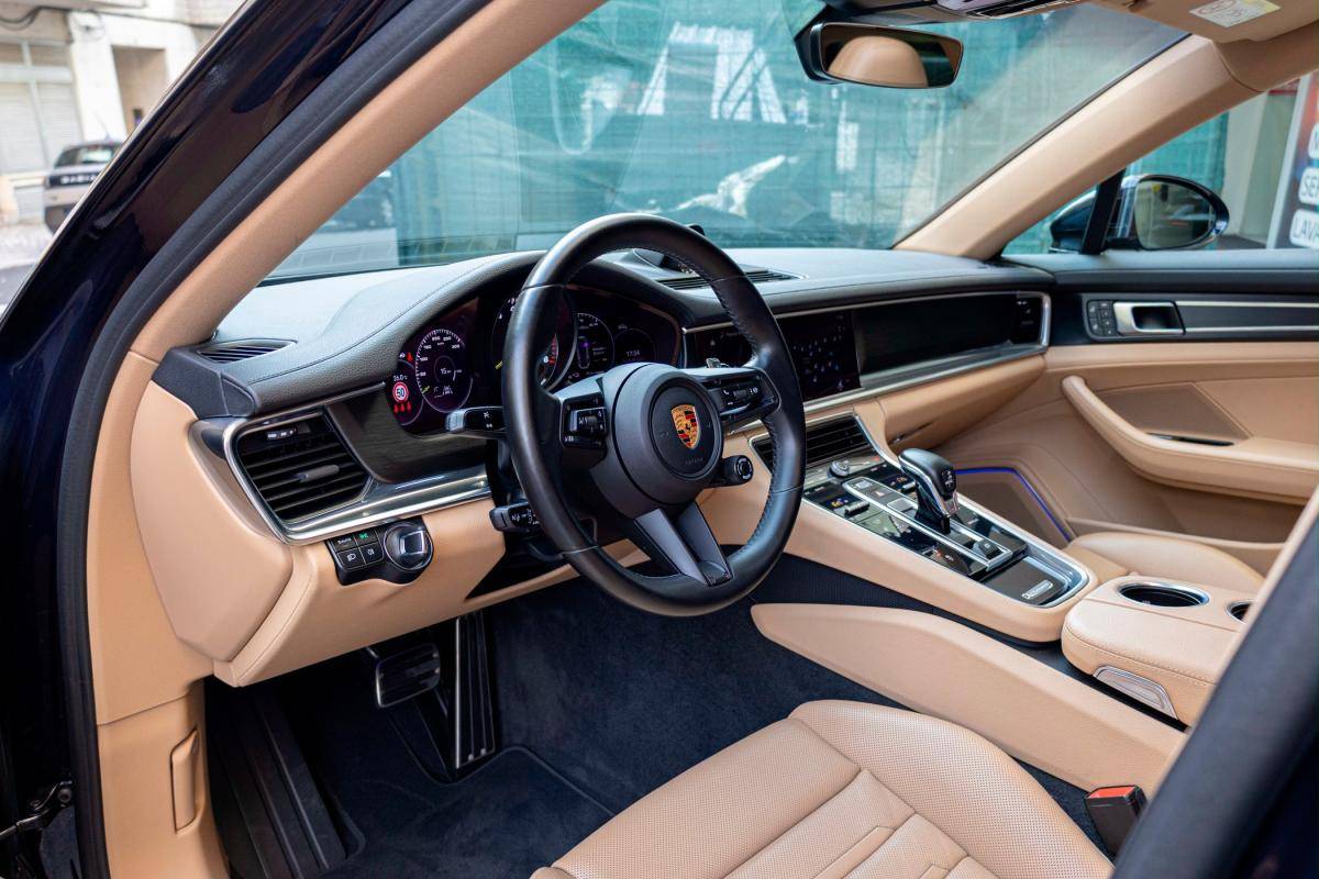 porsche-panamera-sport-turismo-2022-hibrido-a-gasolina-2894cc