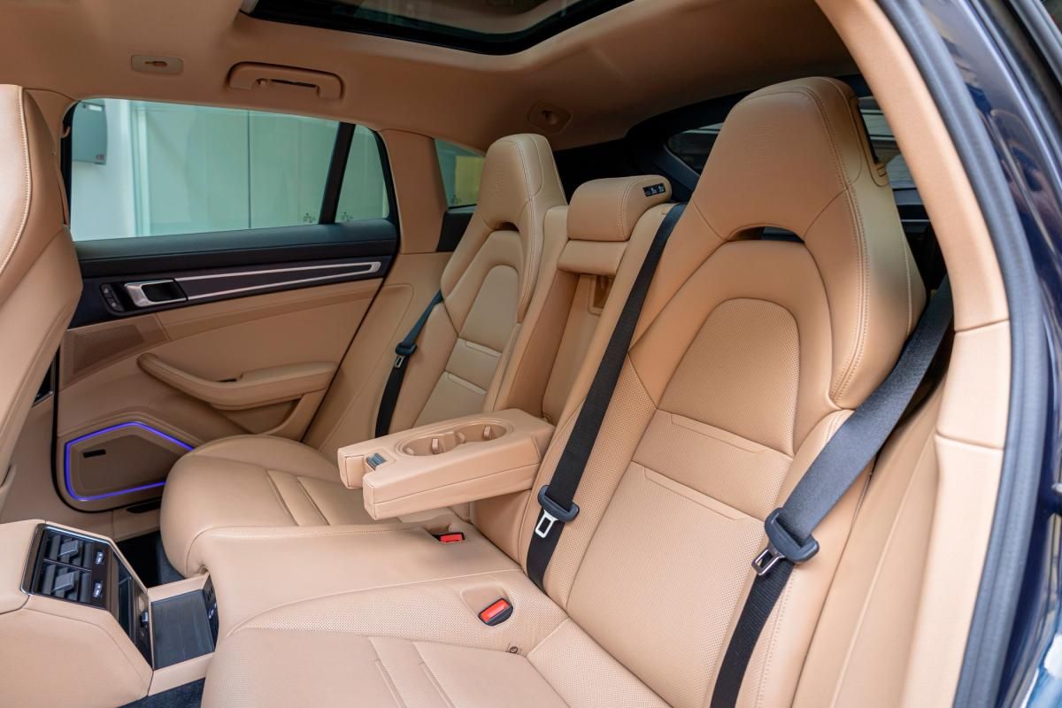 porsche-panamera-sport-turismo-2022-hibrido-a-gasolina-2894cc
