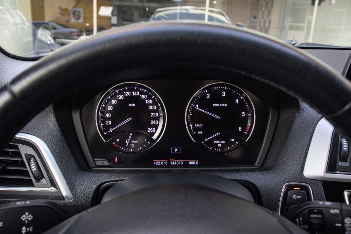 bmw-serie-1-2018-diesel-1496cc