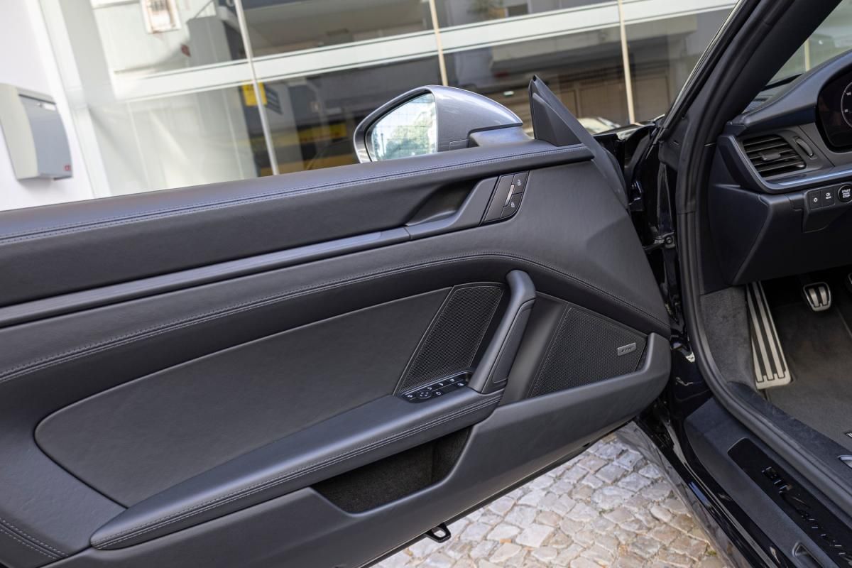 porsche-992-2025-gasolina-2981cc