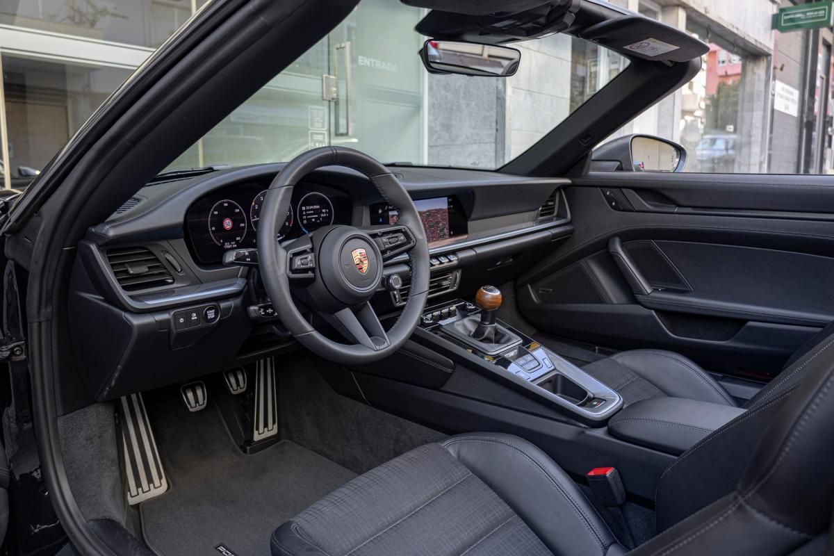 porsche-992-2025-gasolina-2981cc