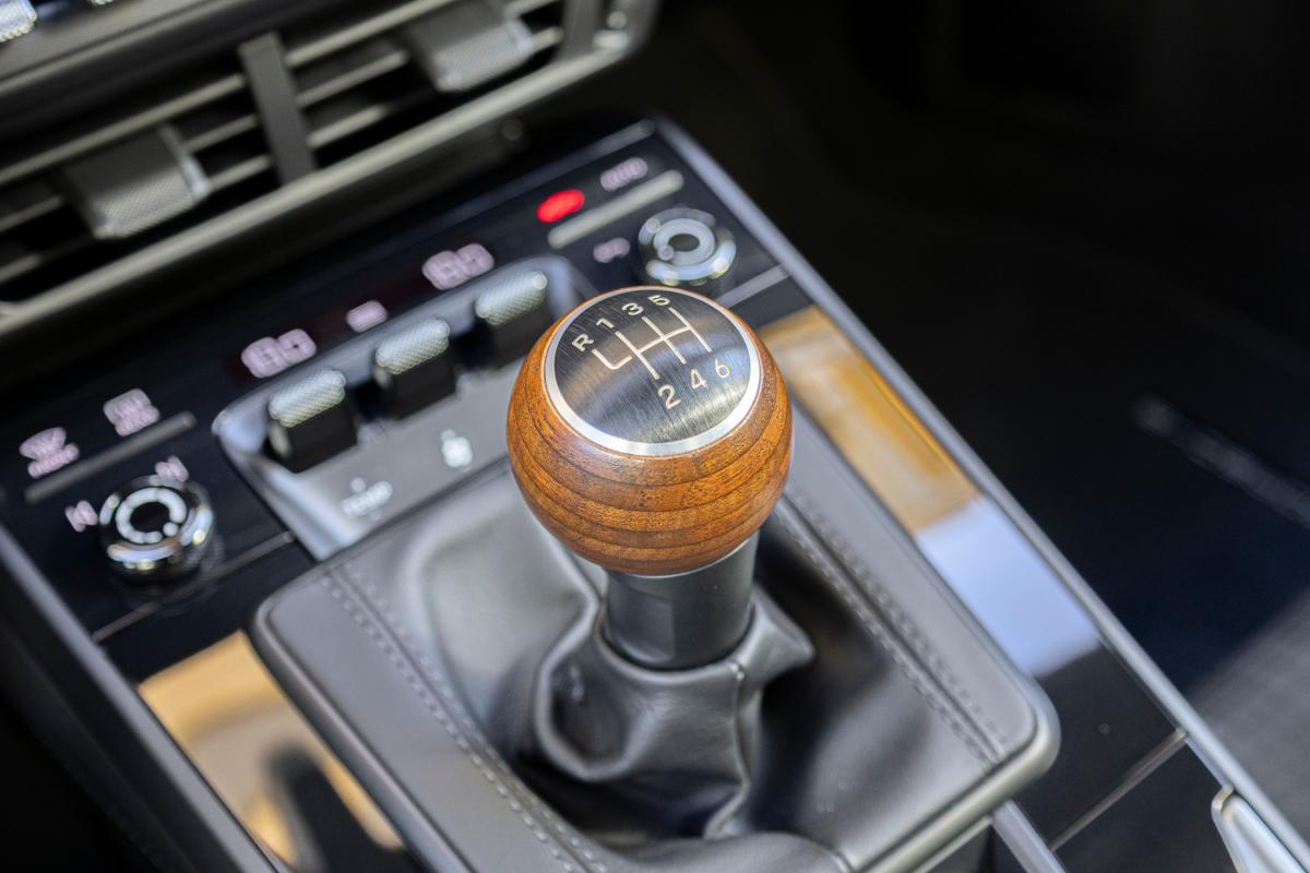 porsche-992-2025-gasolina-2981cc