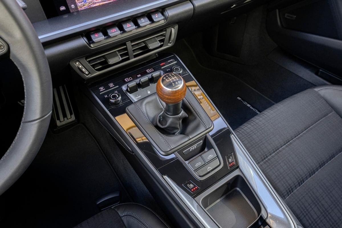 porsche-992-2025-gasolina-2981cc