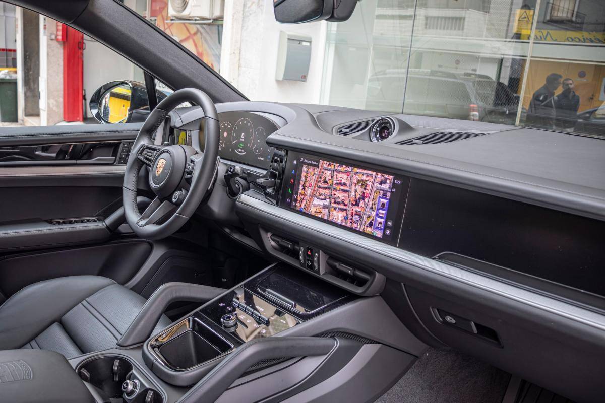 porsche-cayenne-2026-hibrido-a-gasolina-2995cc