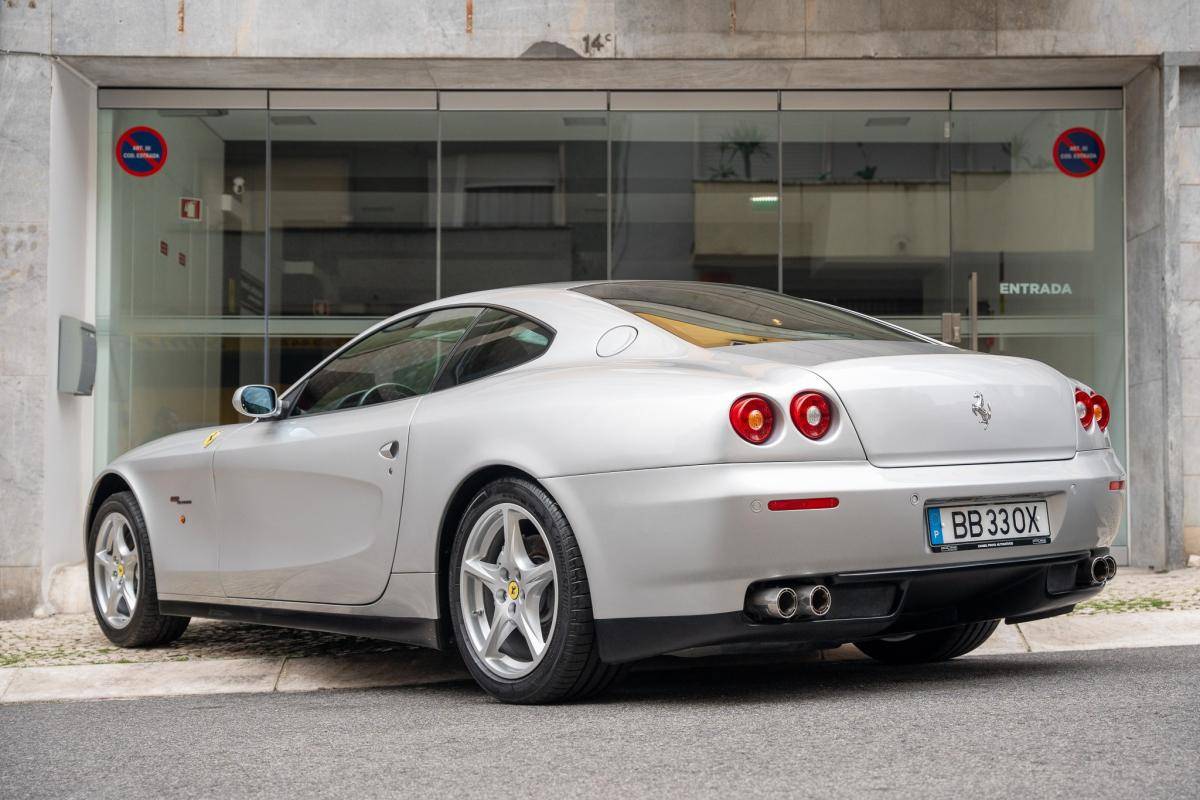 ferrari-612-2005-gasolina-5748cc