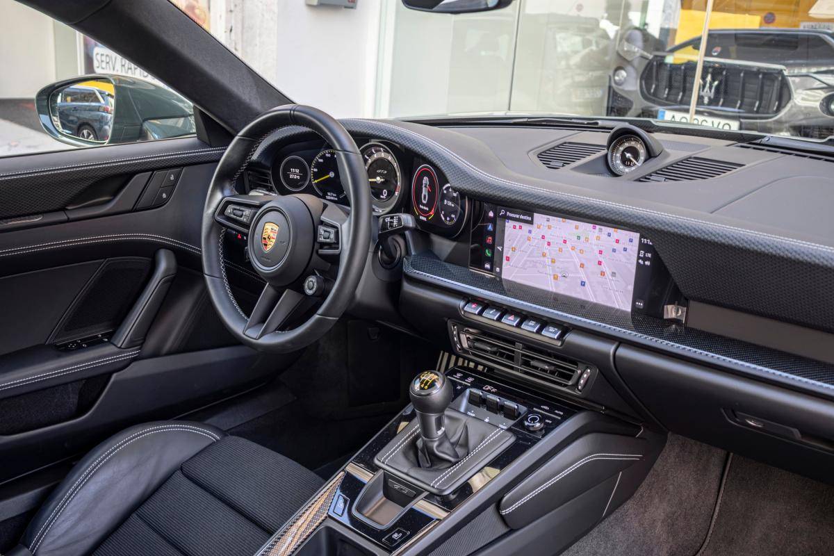 porsche-992-2022-gasolina-3996cc