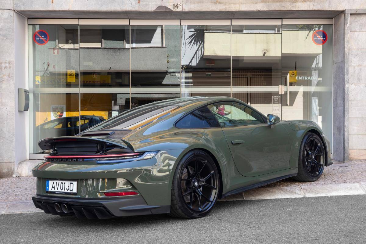 porsche-992-2022-gasolina-3996cc