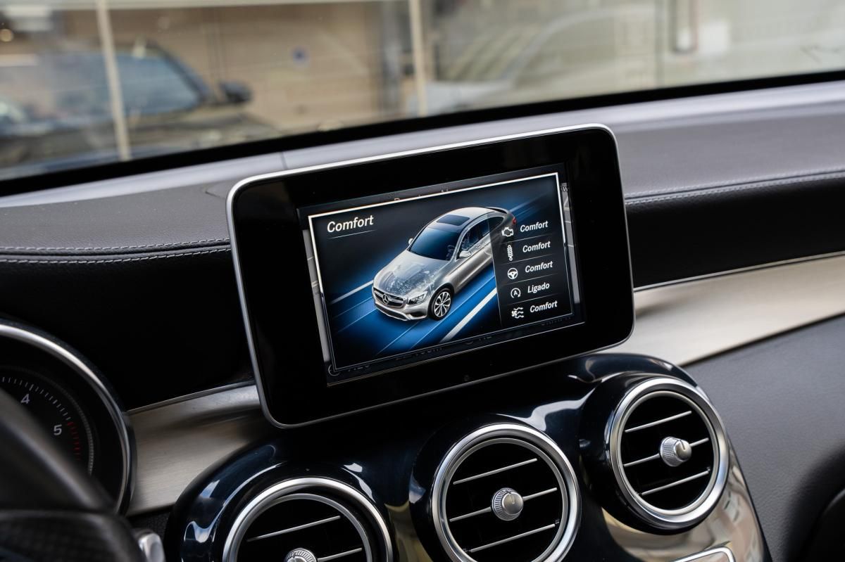mercedes-benz-glc-2018-diesel-2143cc