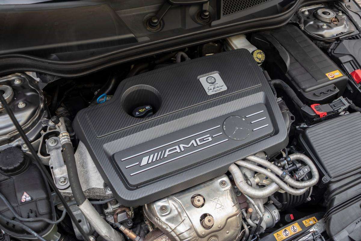 mercedes-benz-classe-a-2014-gasolina-1991cc
