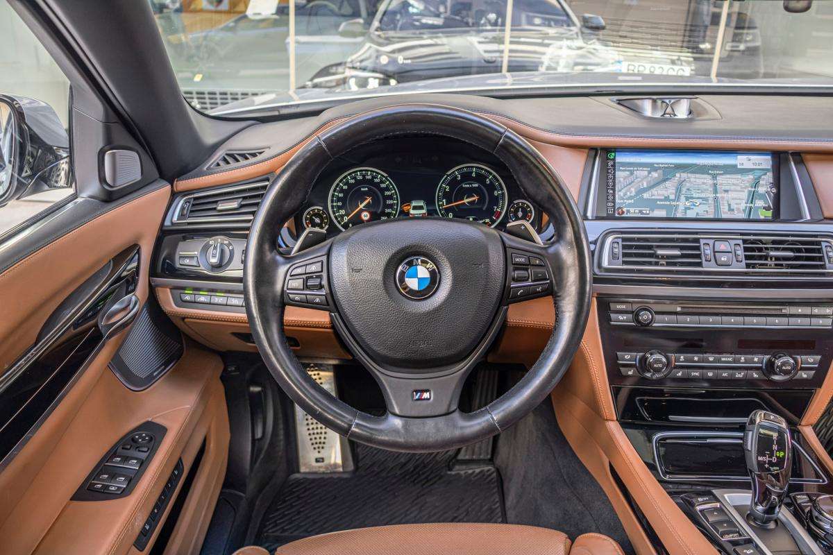 bmw-serie-7-2014-gasolina-4395cc