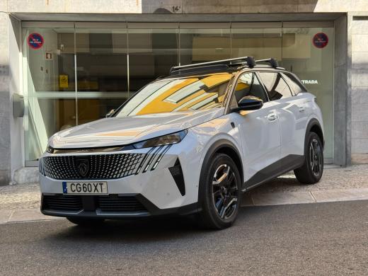 peugeot-5008-2026-hibrido-a-gasolina-1598cc