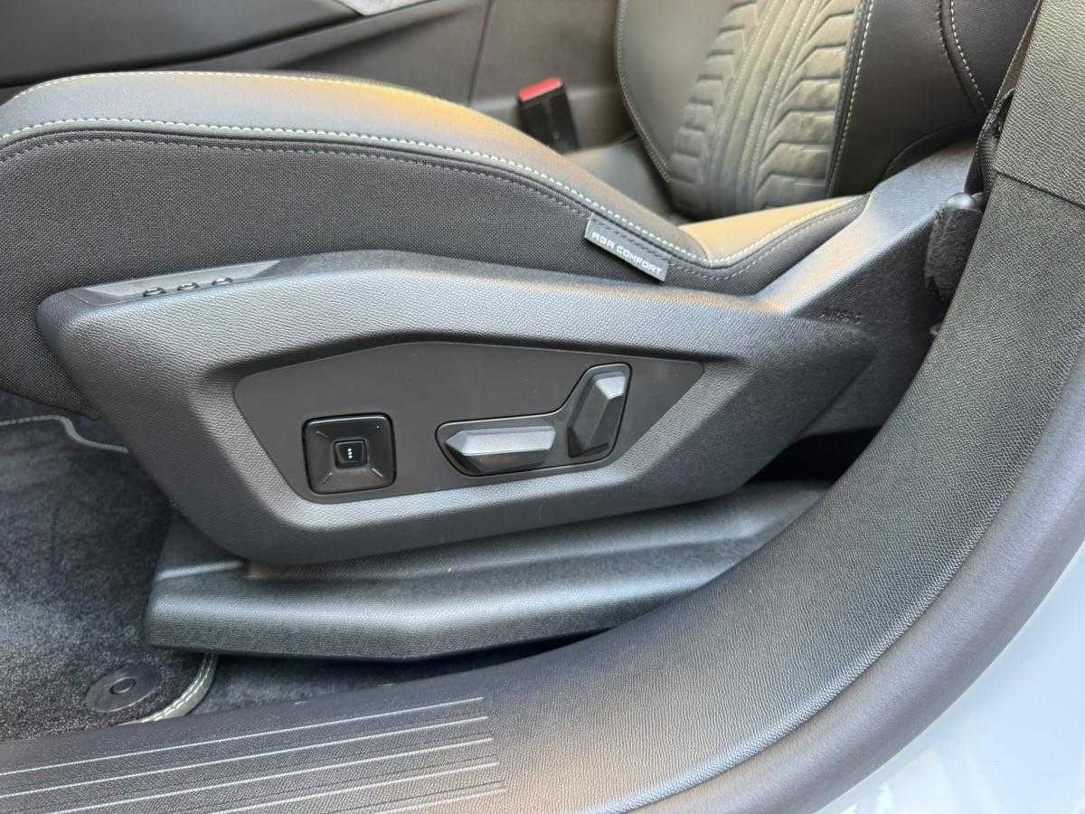 peugeot-5008-2026-hibrido-a-gasolina-1598cc