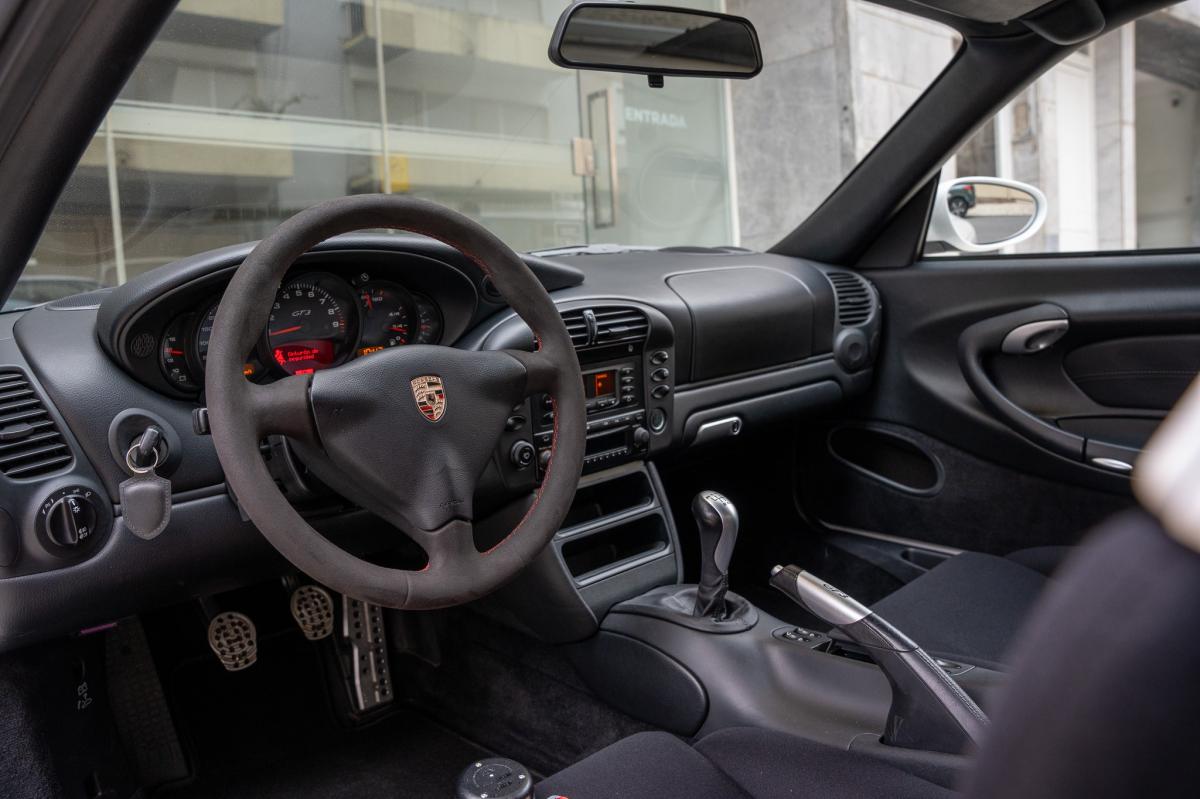 porsche-996-2004-gasolina-3600cc