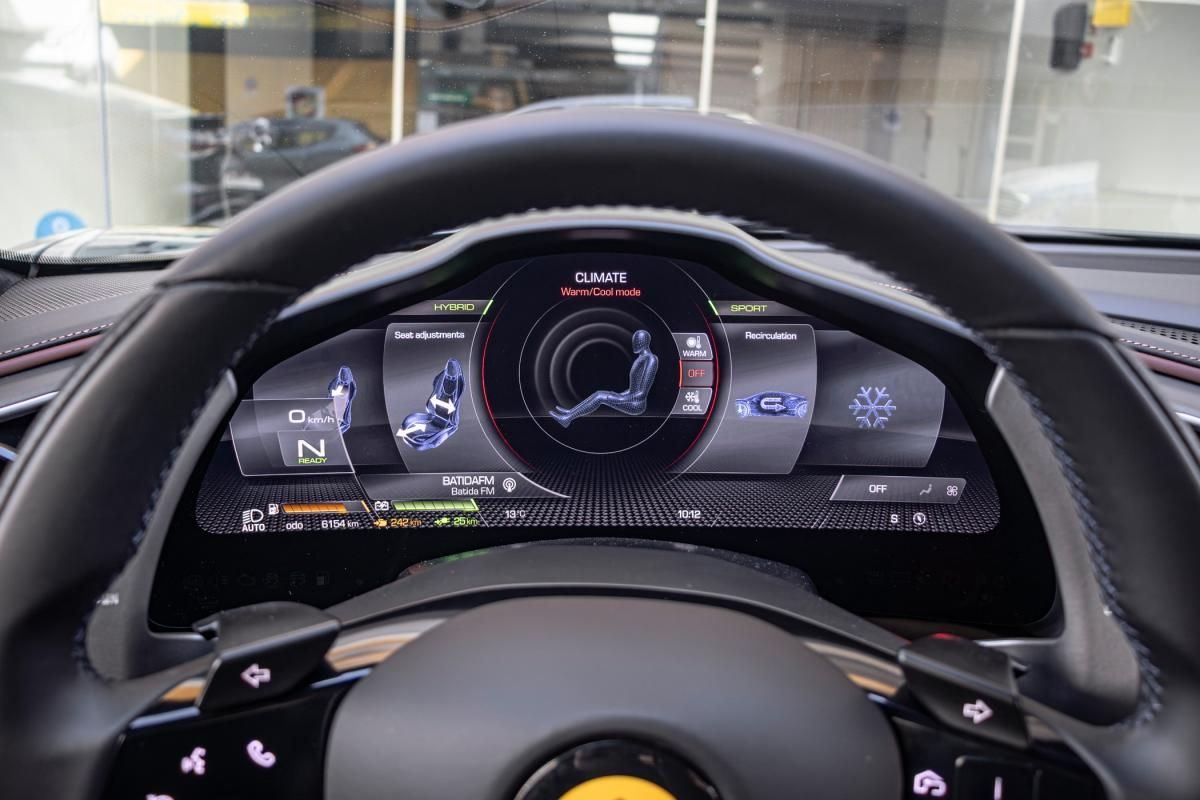 ferrari-296-2023-hibrido-a-gasolina-2992cc