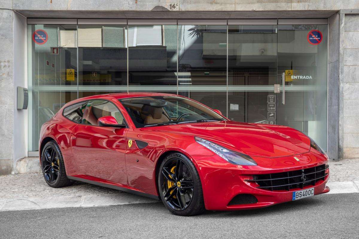 ferrari-ff-2013-gasolina-6262cc