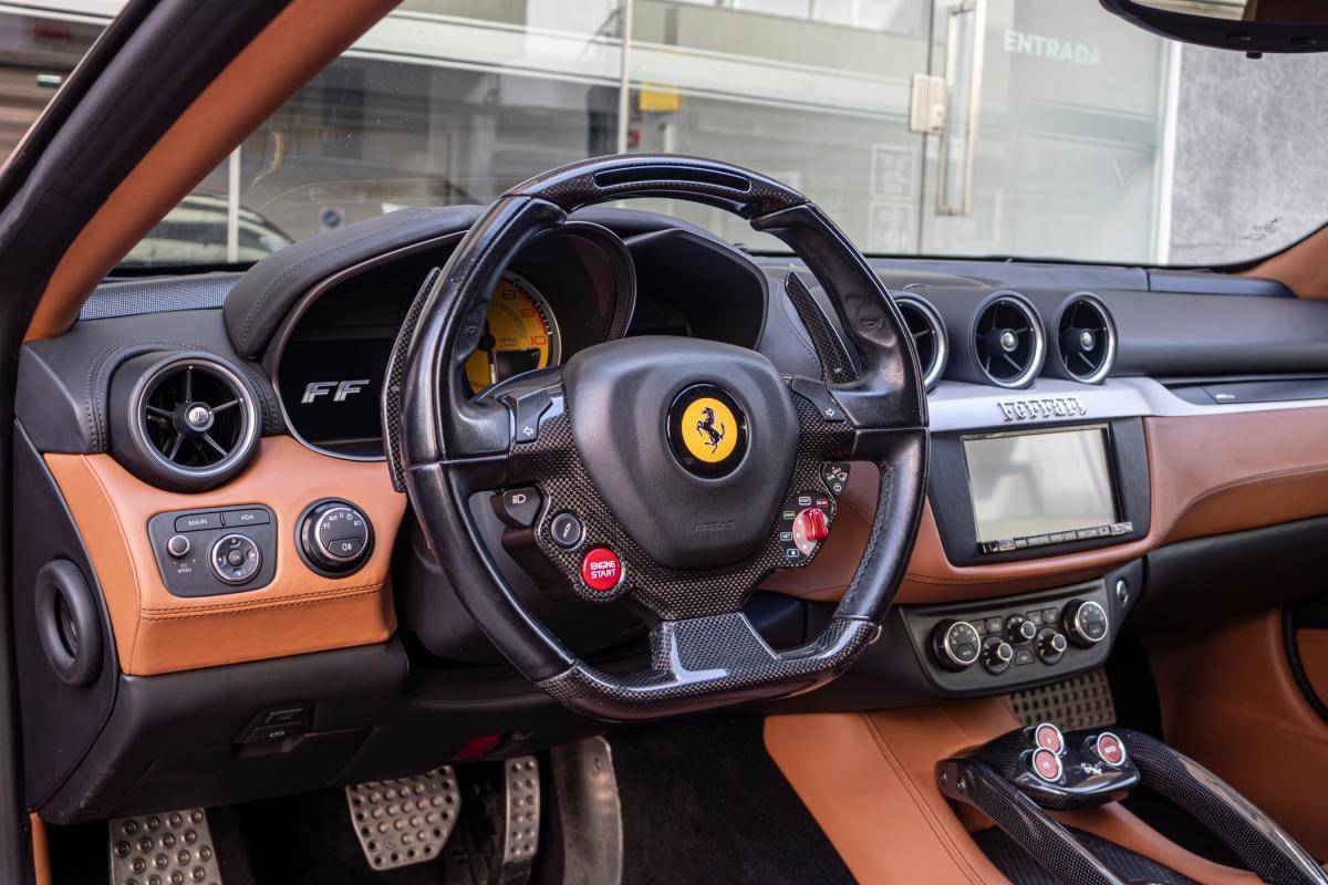 ferrari-ff-2013-gasolina-6262cc
