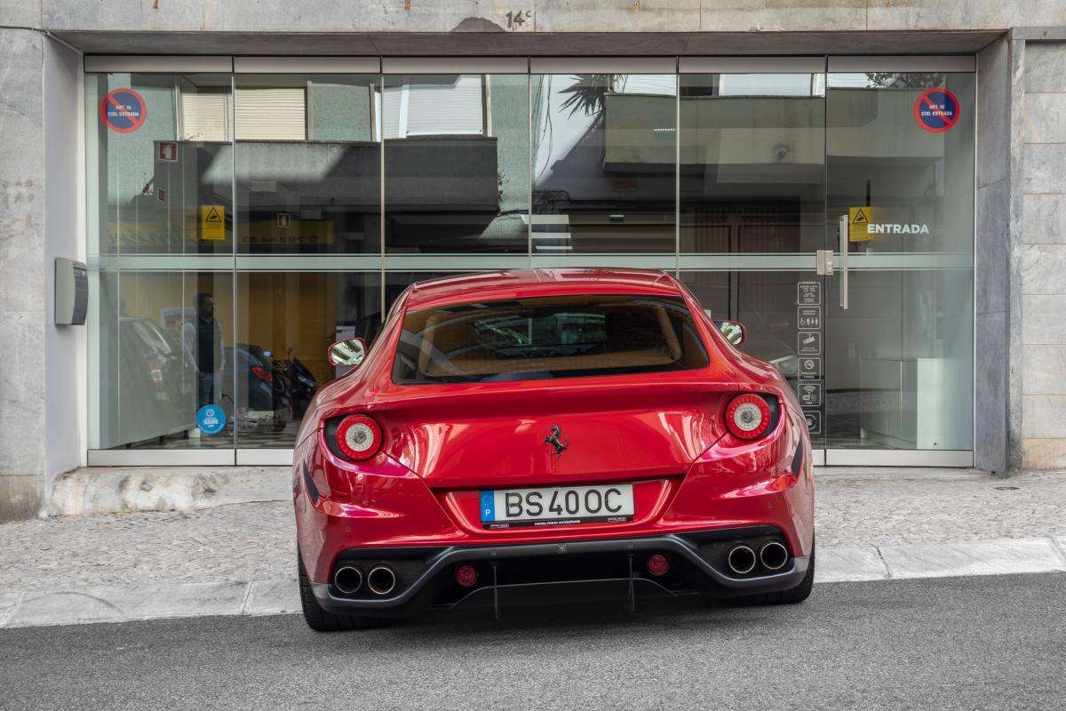 ferrari-ff-2013-gasolina-6262cc