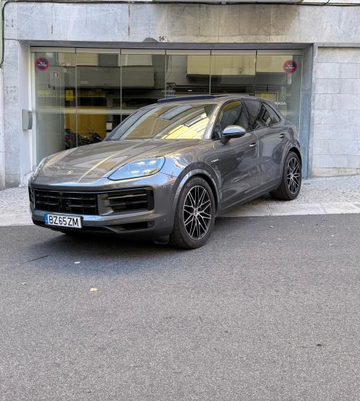 porsche-cayenne-2025-hibrido-a-gasolina-2995cc