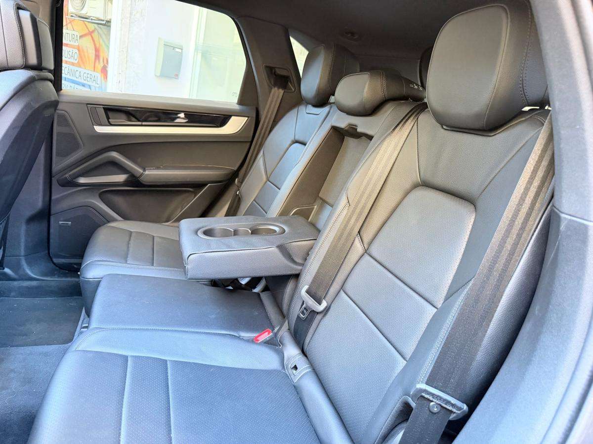 porsche-cayenne-2025-hibrido-a-gasolina-2995cc