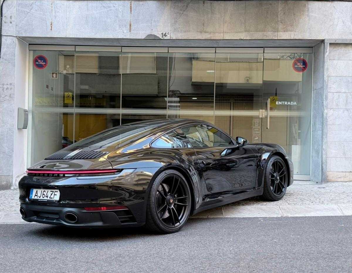 porsche-992-2021-gasolina-2981cc