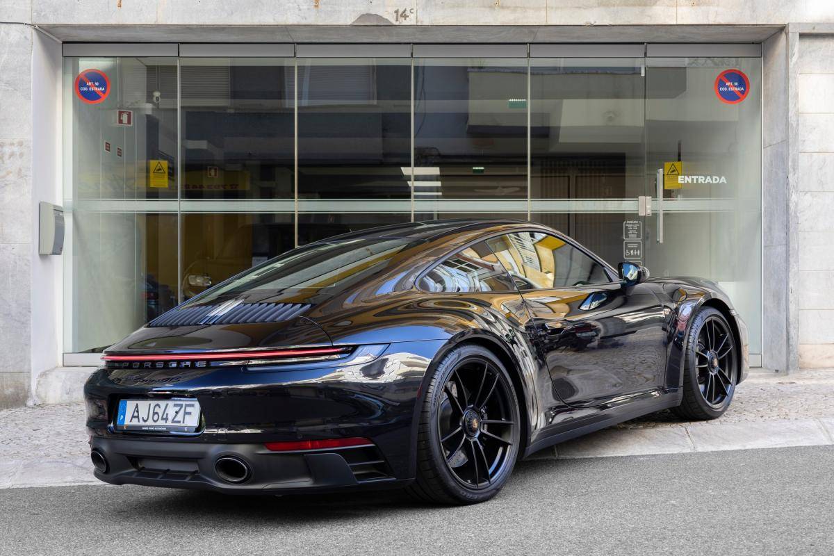 porsche-992-2021-gasolina-2981cc