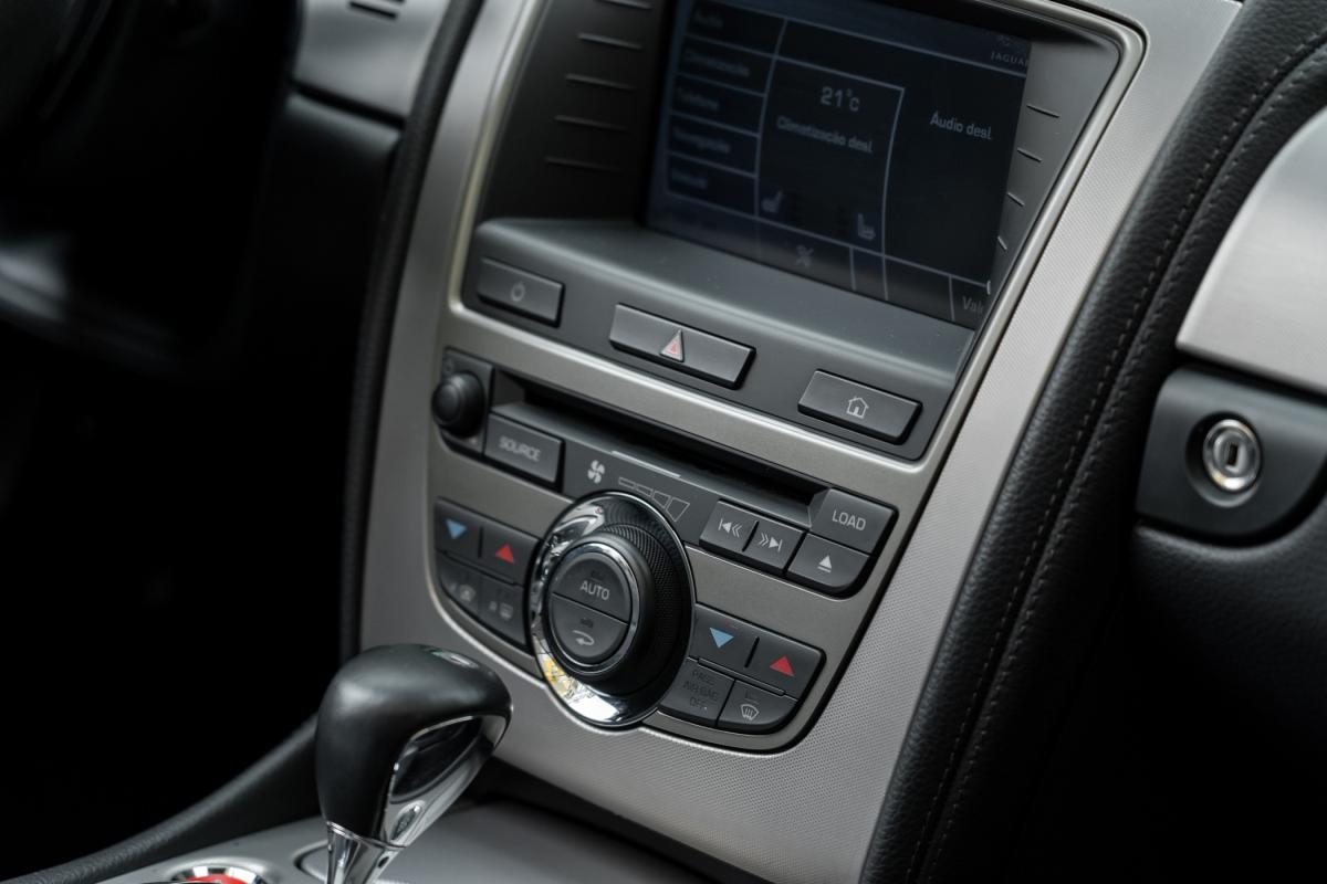 jaguar-xkr-2007-gasolina-4196cc