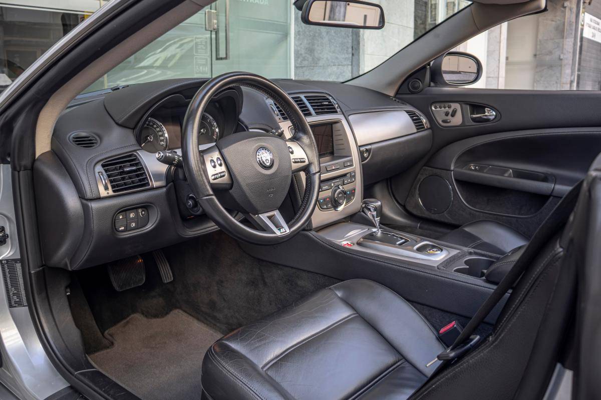 jaguar-xkr-2007-gasolina-4196cc