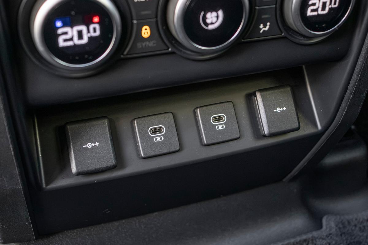 land-rover-defender-2022-hibrido-a-gasolina-1997cc