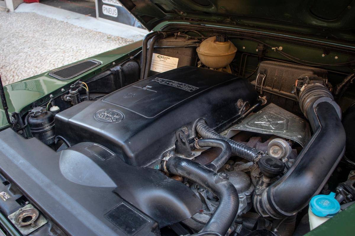 land-rover-defender-1998-diesel-2495cc