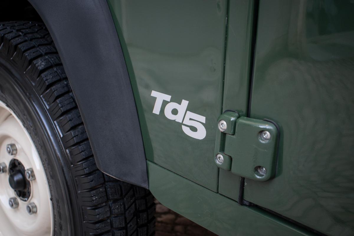 land-rover-defender-1998-diesel-2495cc
