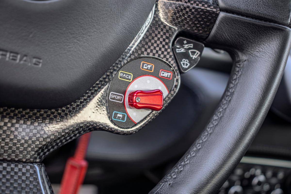 ferrari-458-2011-gasolina-4497cc