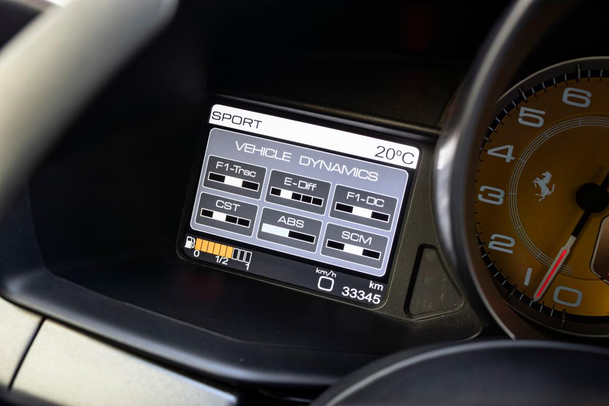 ferrari-458-2011-gasolina-4497cc
