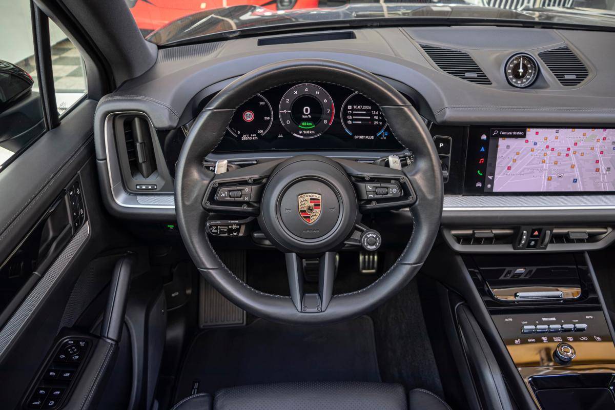 porsche-cayenne-2024-hibrido-a-gasolina-2995cc