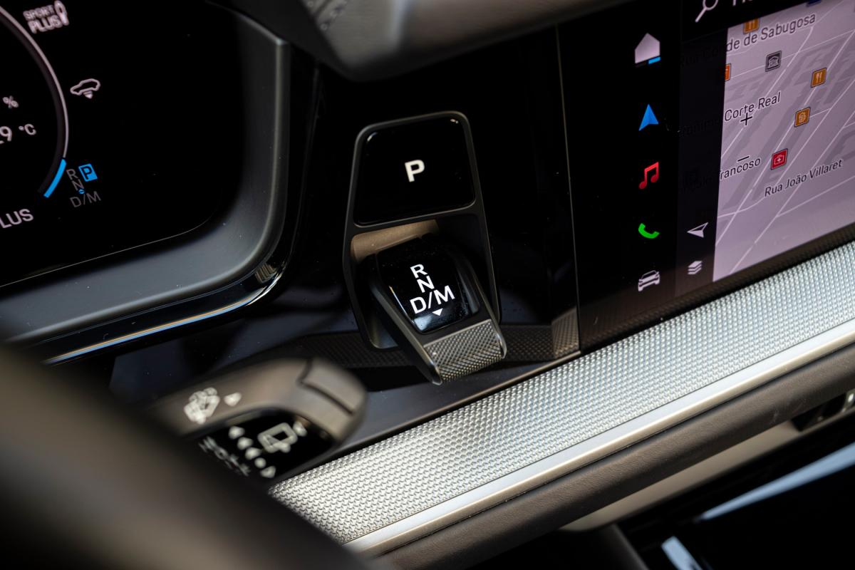 porsche-cayenne-2024-hibrido-a-gasolina-2995cc