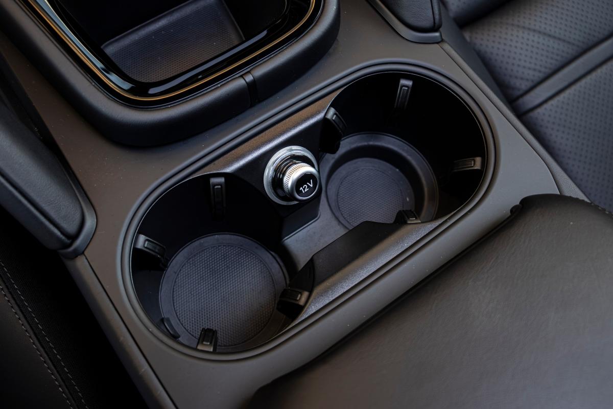 porsche-cayenne-2024-hibrido-a-gasolina-2995cc