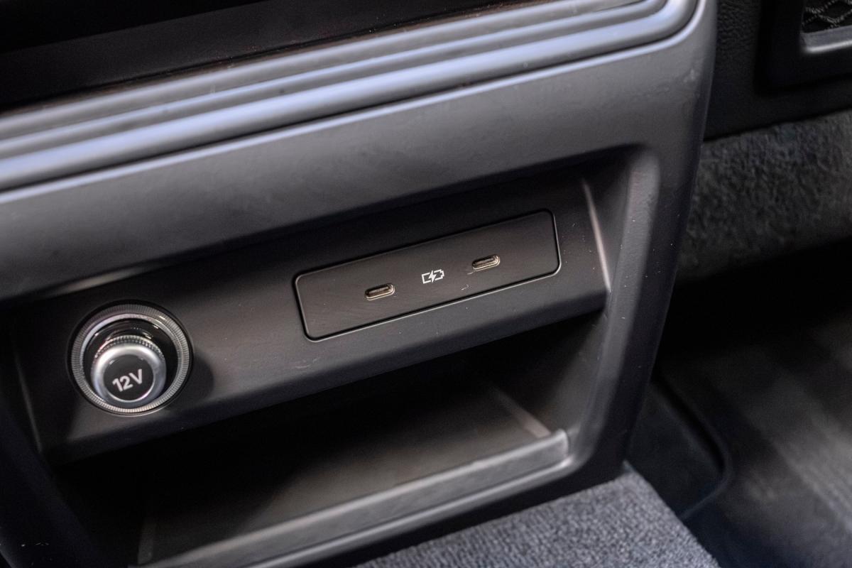 porsche-cayenne-2024-hibrido-a-gasolina-2995cc