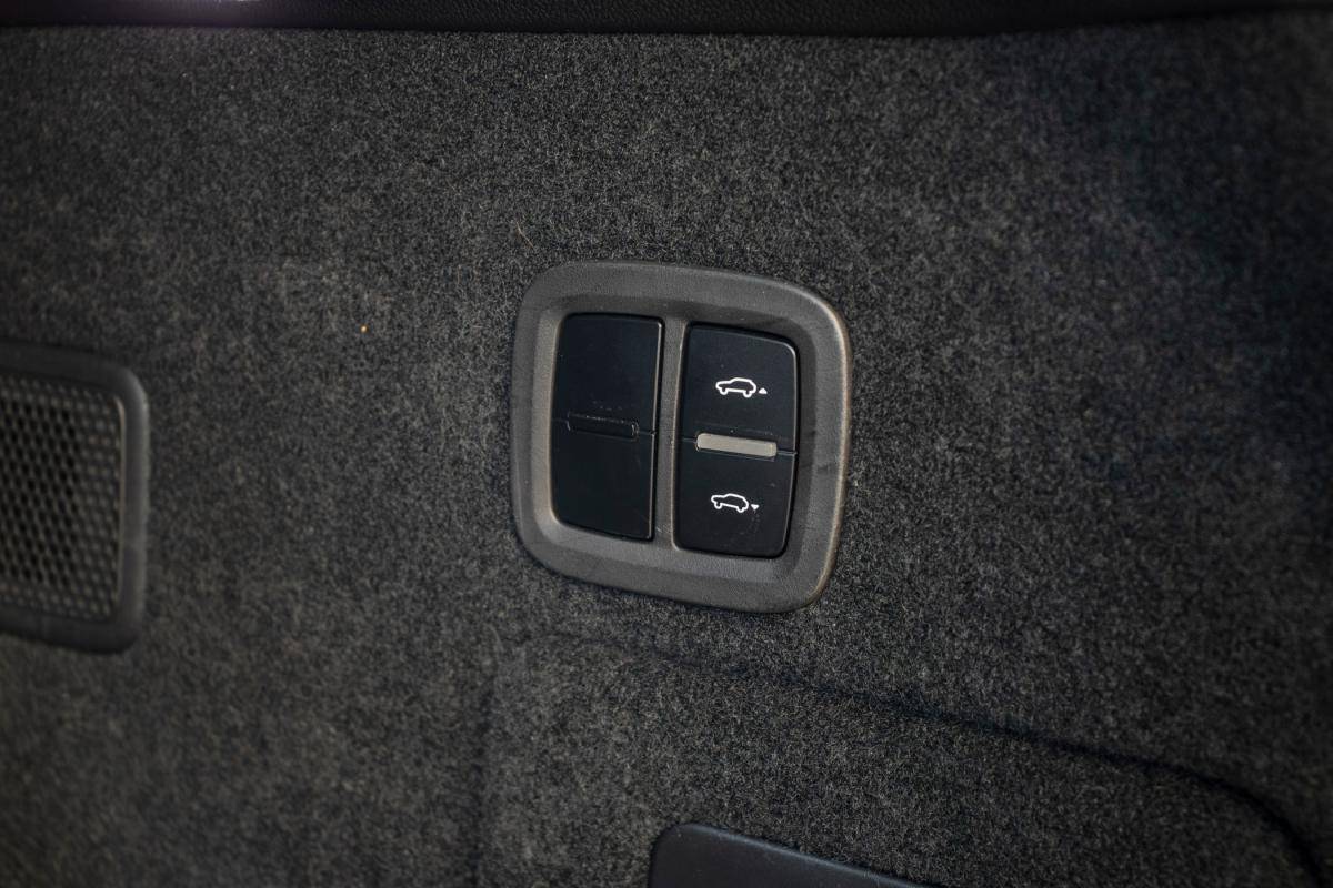 porsche-cayenne-2024-hibrido-a-gasolina-2995cc