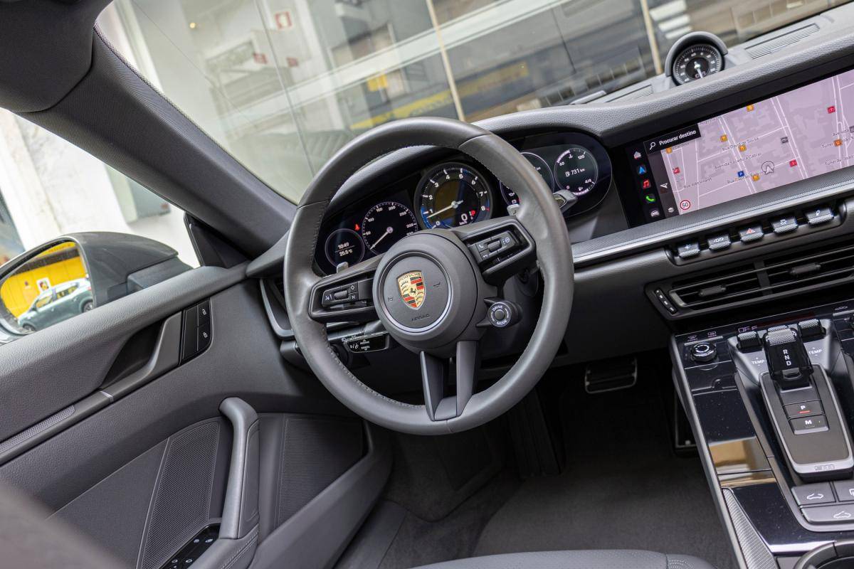 porsche-992-2023-gasolina-3000cc