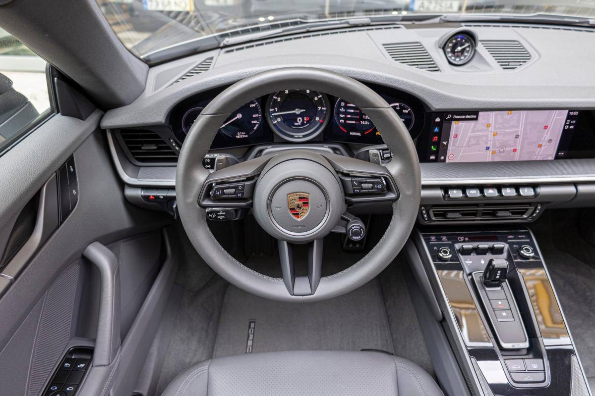 porsche-992-2023-gasolina-3000cc