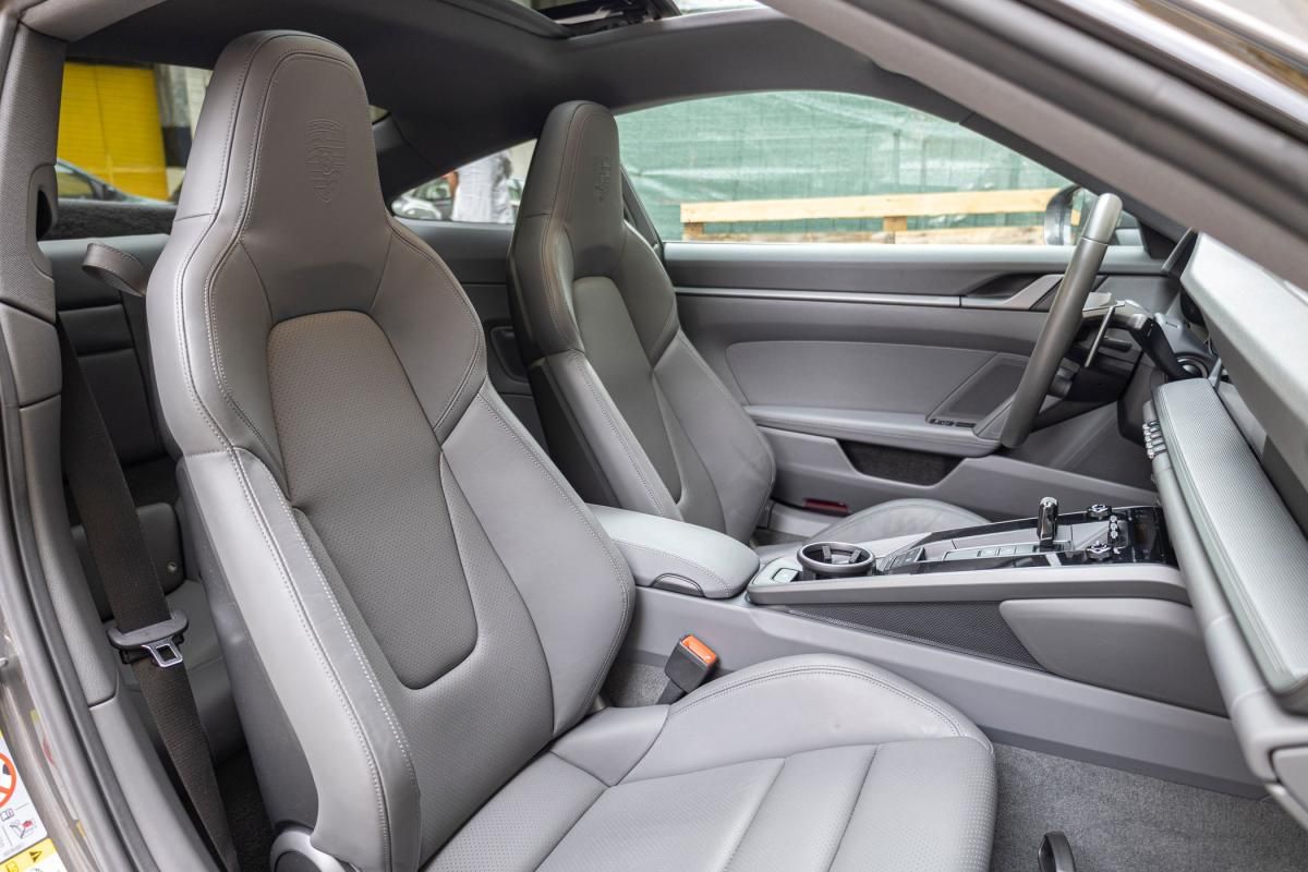 porsche-992-2023-gasolina-3000cc