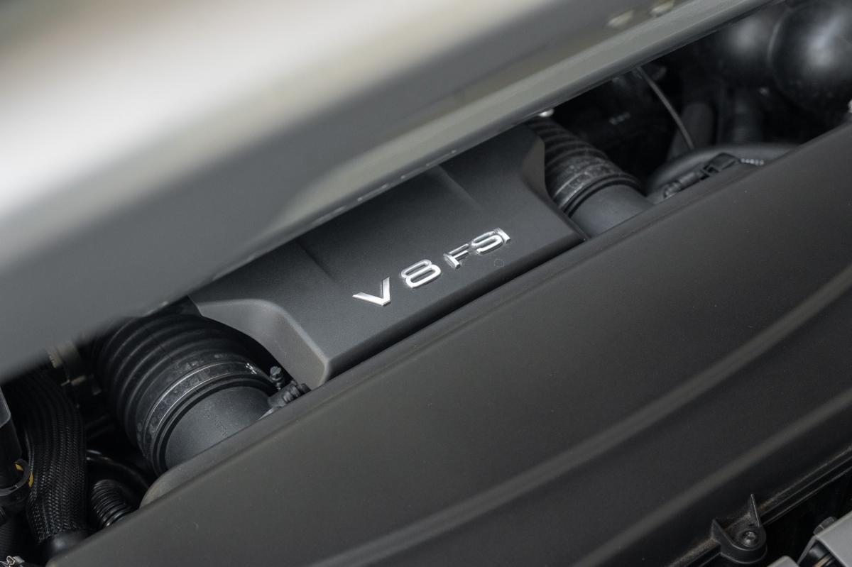 audi-r8-2015-gasolina-4163cc