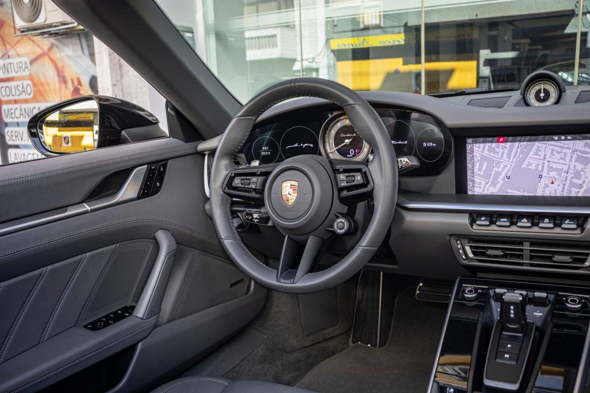 porsche-992-2020-gasolina-3800cc