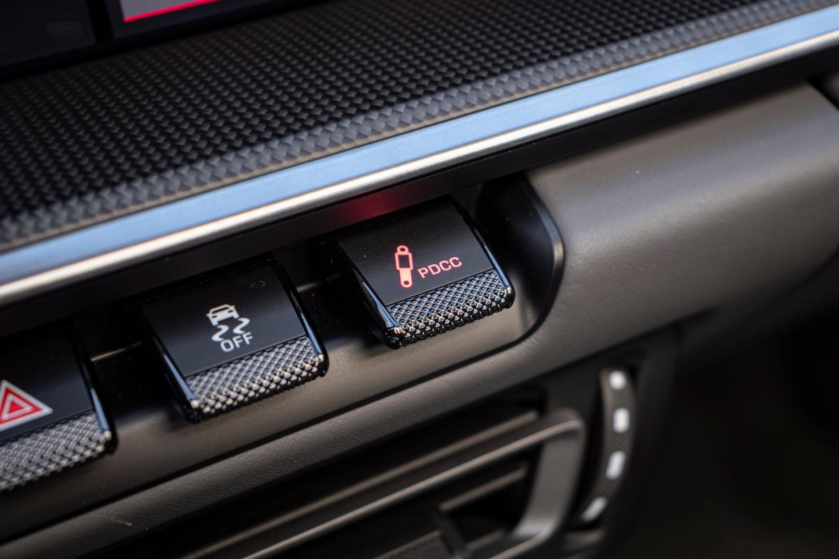 porsche-992-2020-gasolina-3800cc