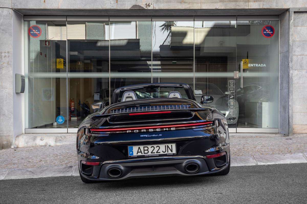 porsche-992-2020-gasolina-3800cc