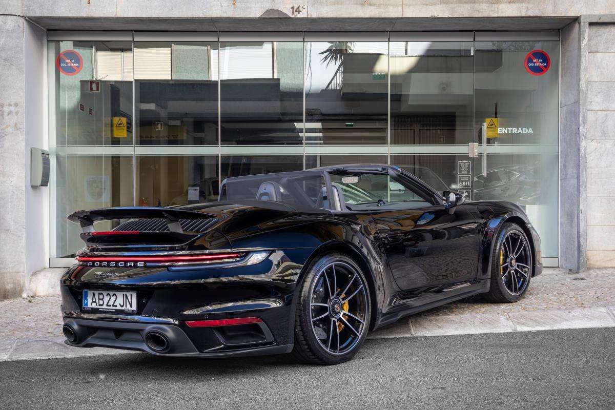 porsche-992-2020-gasolina-3800cc