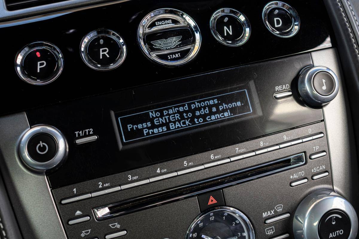 aston-martin-db9-2015-gasolina-5935cc