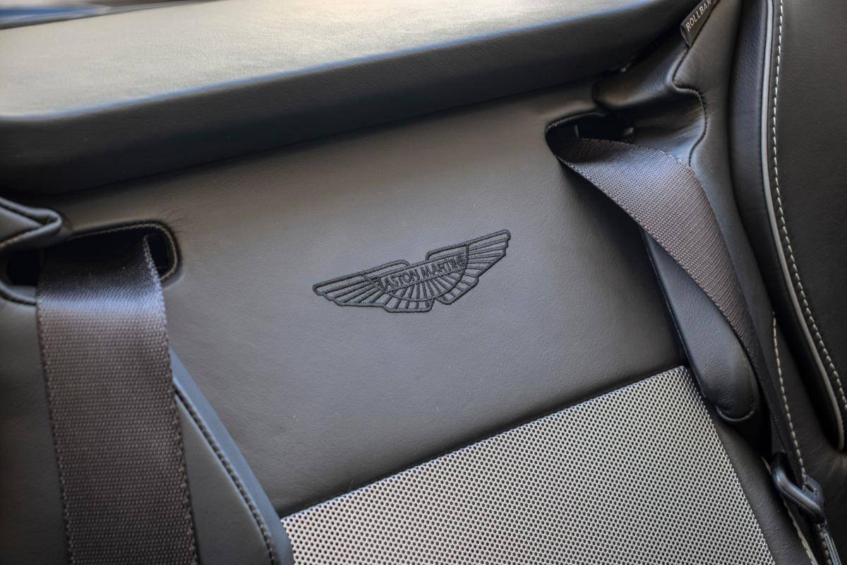 aston-martin-db9-2015-gasolina-5935cc