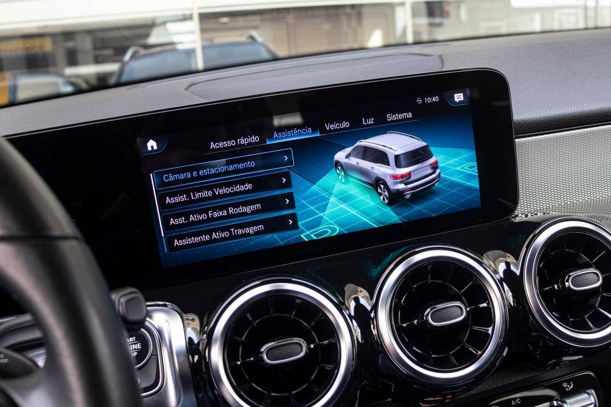 mercedes-benz-glb-2023-gasolina-1332cc