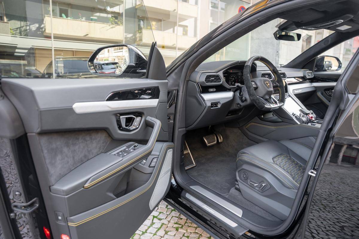 lamborghini-urus-2022-gasolina-3996cc