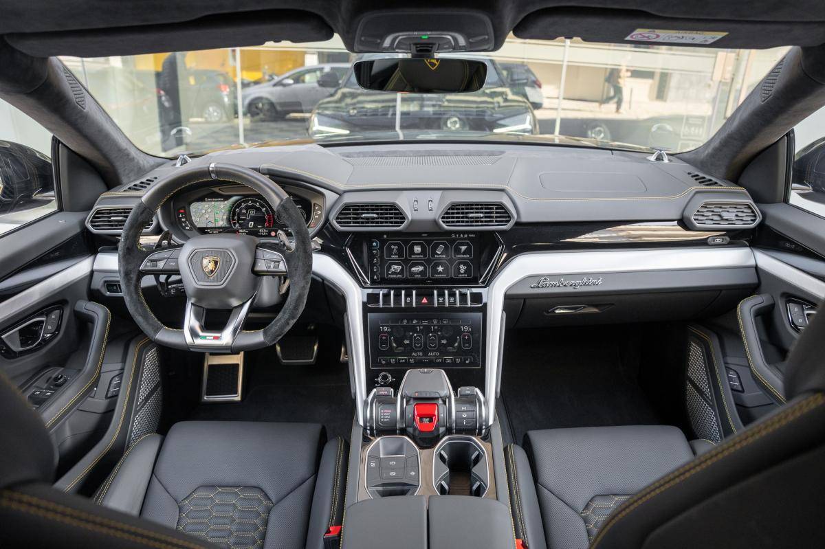 lamborghini-urus-2022-gasolina-3996cc